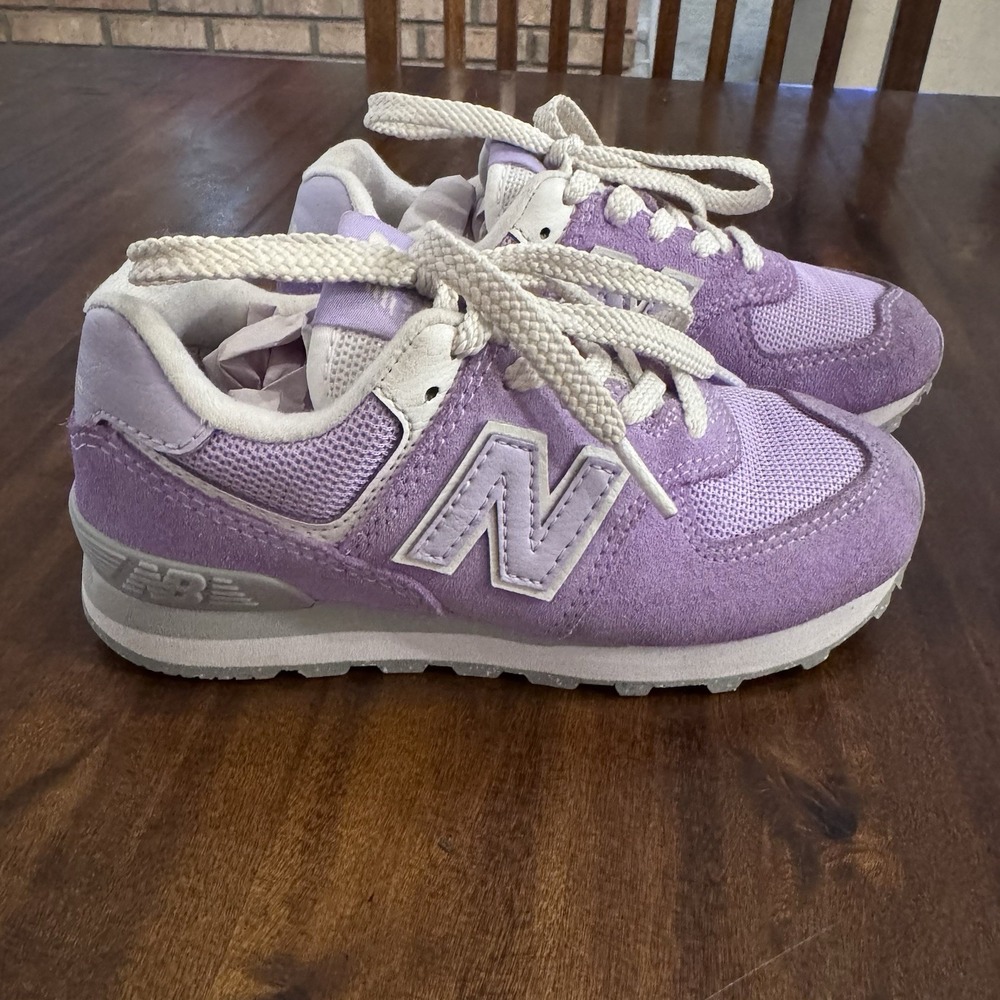 New Balance 574 Kids Sneaker Size 12 Lilac Glo Bright Lavender PC574ESL Purple